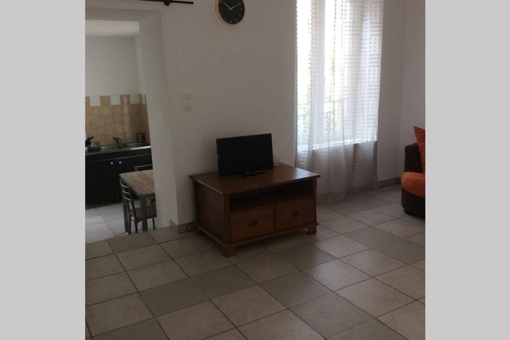 Confortable 33 M2 *