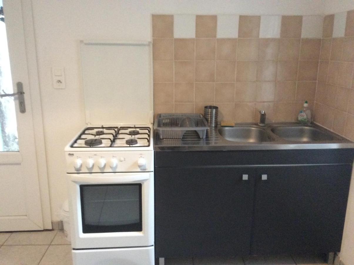Apartment Confortable 33 M2 *