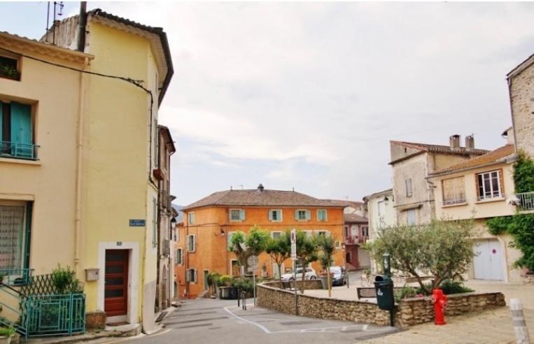 Confortable 33 M2 Apartment